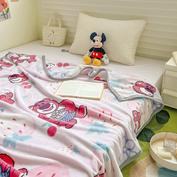 Disney Cartoon Thickened Milk Velvet Blanket 150 x 200cm - Strawberry Bear