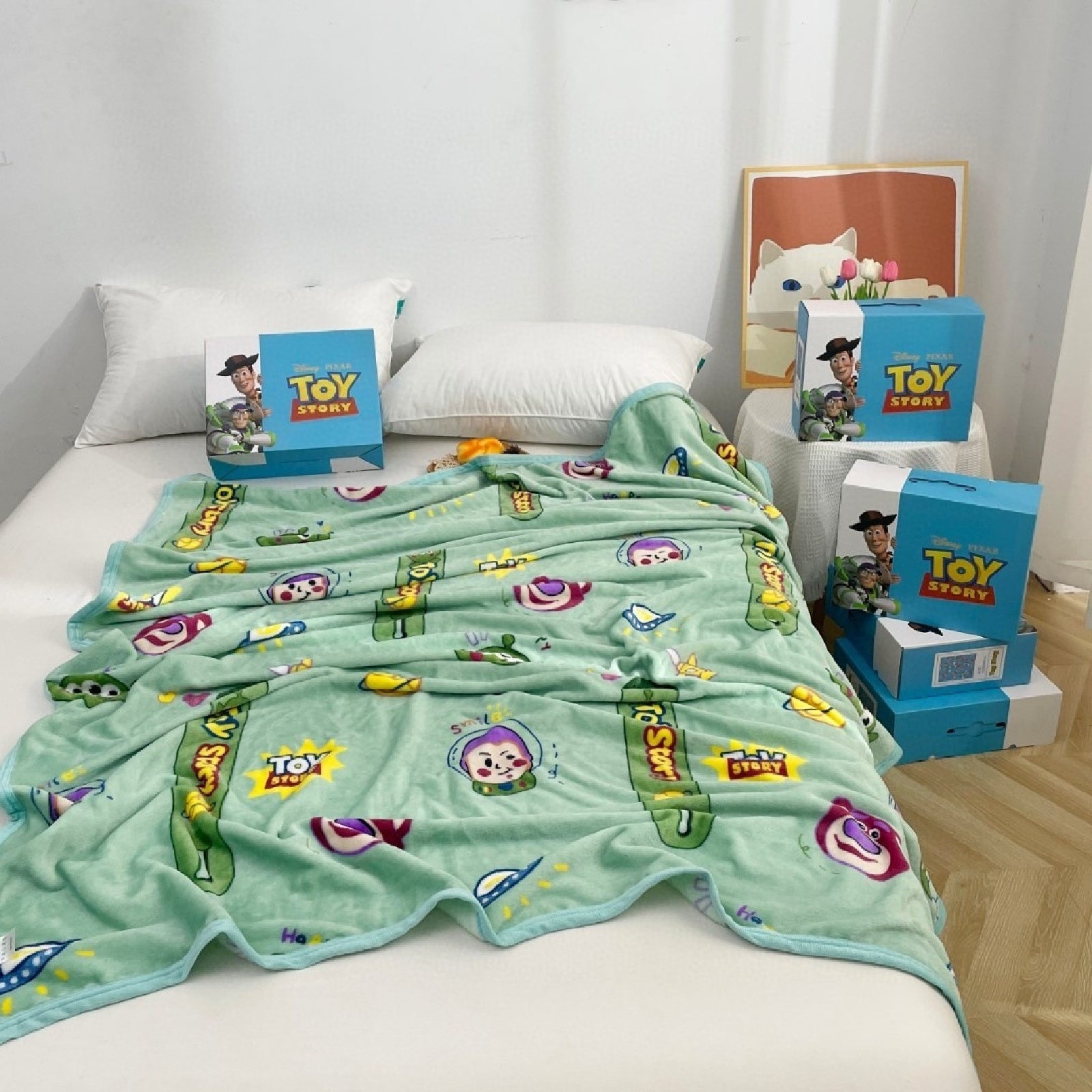 Disney Cartoon Farley Plush Blanket Presented in a Gift Box -110 x 150cm - Toy Story